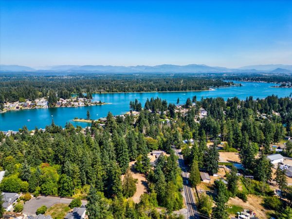 Homes in Lake Tapps WA